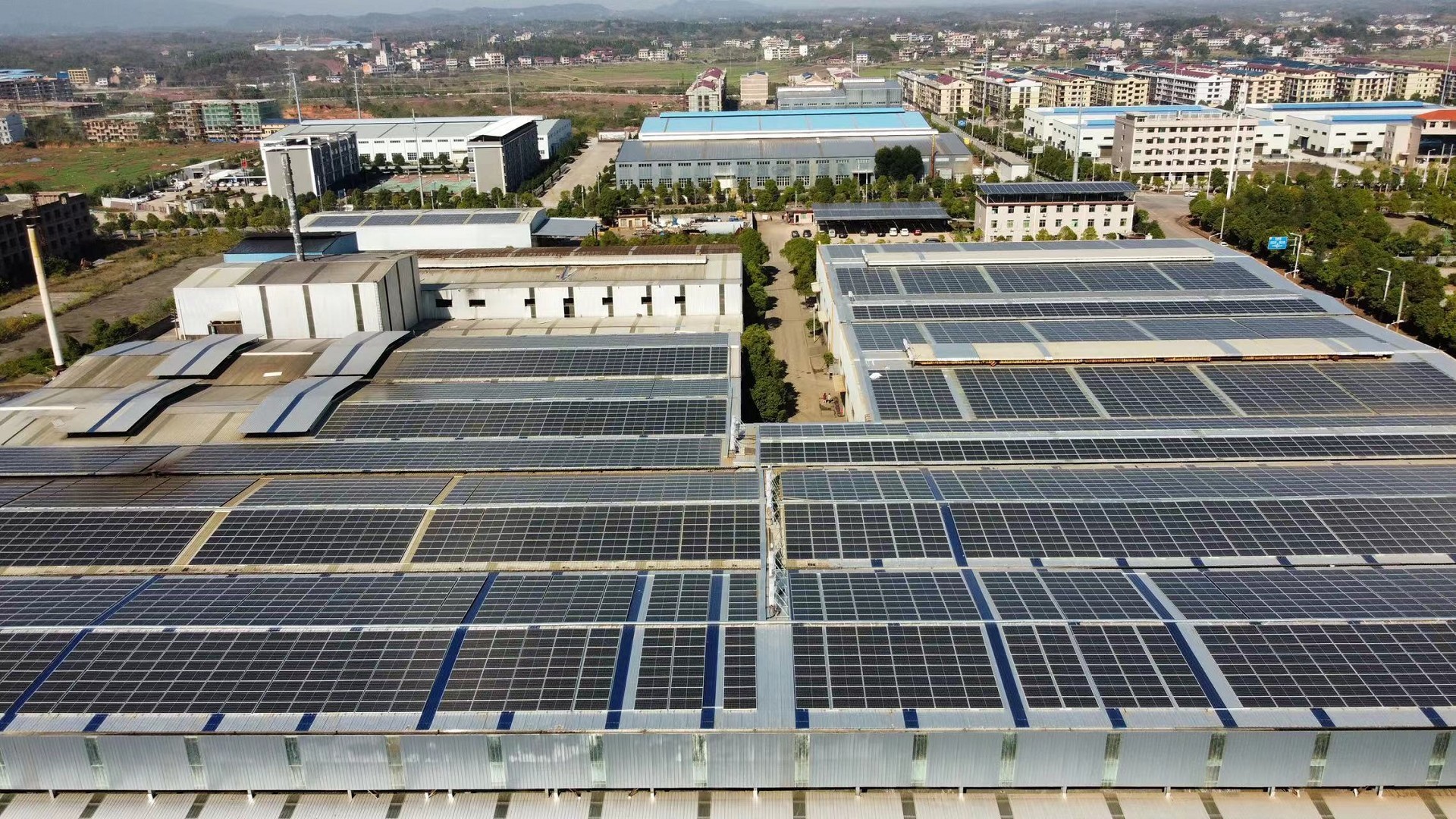 全球秩序躁动，，，，，，，，中国光伏惧否？？？？？